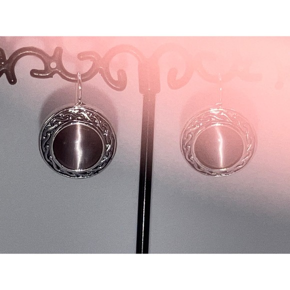 Roman Lavender Mother of Pearl Celtic Snake Silver-Tone Design Earrings Vintage! - Picture 5 of 9